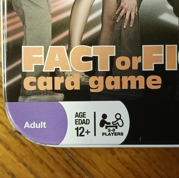 BigBangTheory Trivia CardGame - Picture 4 of 4